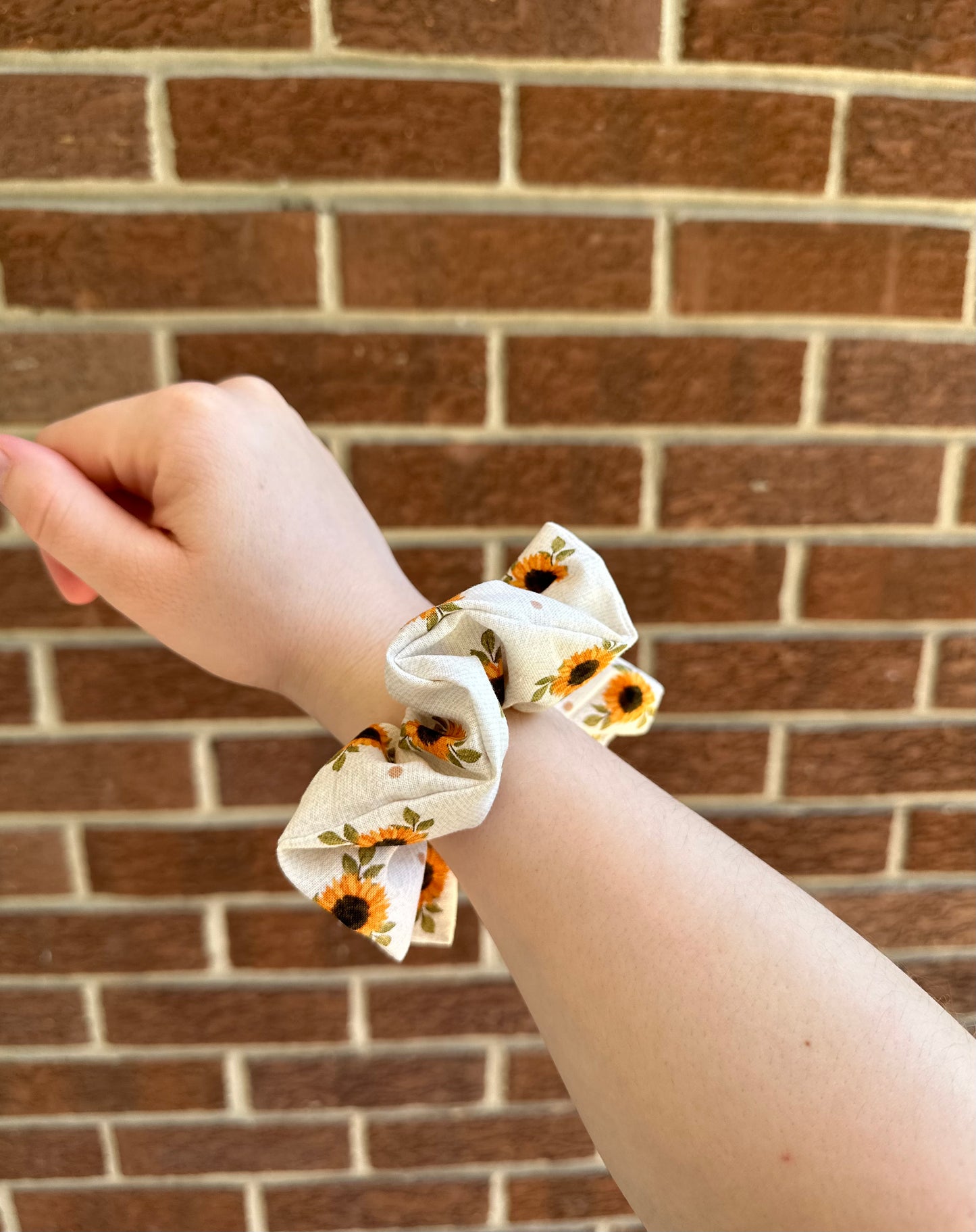 Creamy Sunflower Cotton Scrunchie